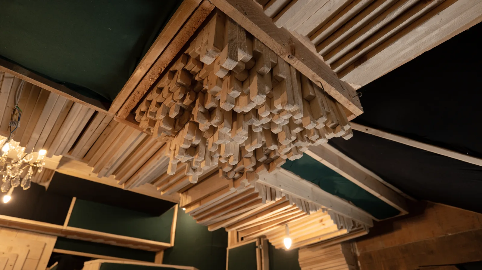Handmade wooden diffuser in the Loumi recording studio